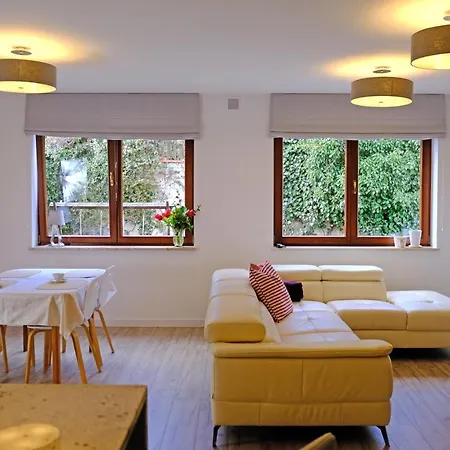 Апартаменты Urban Jungle Garden & Patio - Luksusowy W Gdyni Гдыня